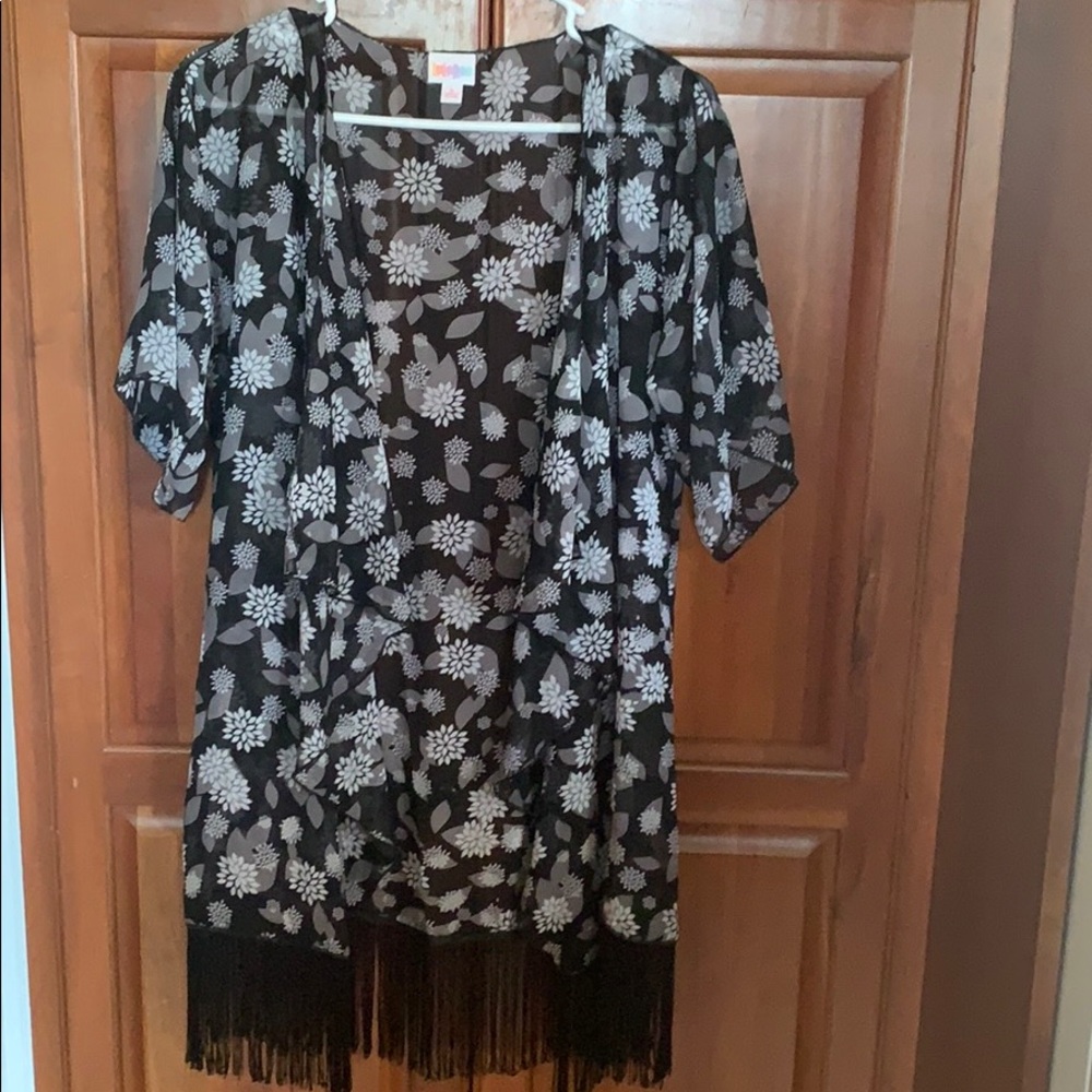 Women’s LuLaRoe kimono